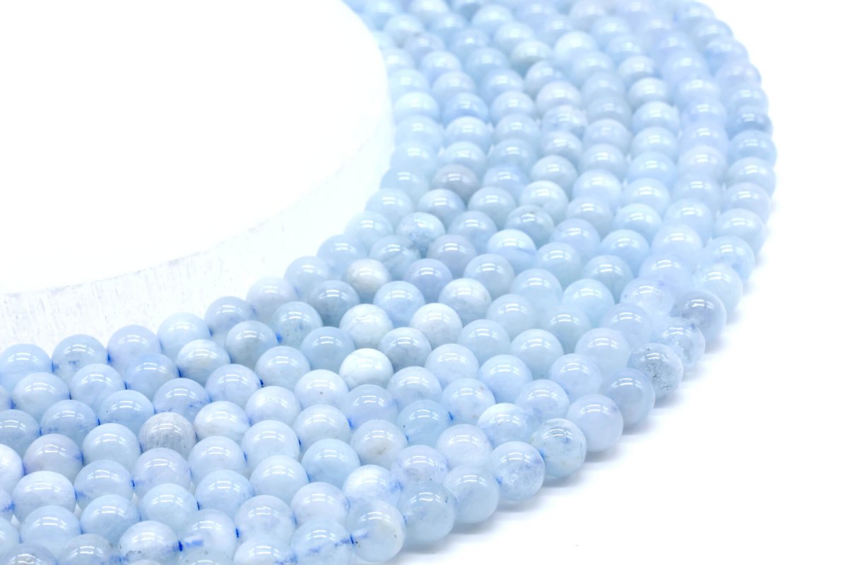 Perles Aigue Marine 'AA' 6mm sur fil 40cm