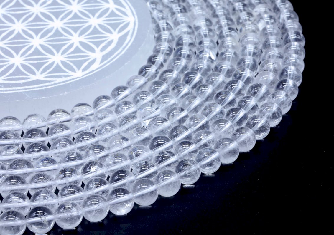 Perles Cristal de Roche 8mm sur fil 40cm