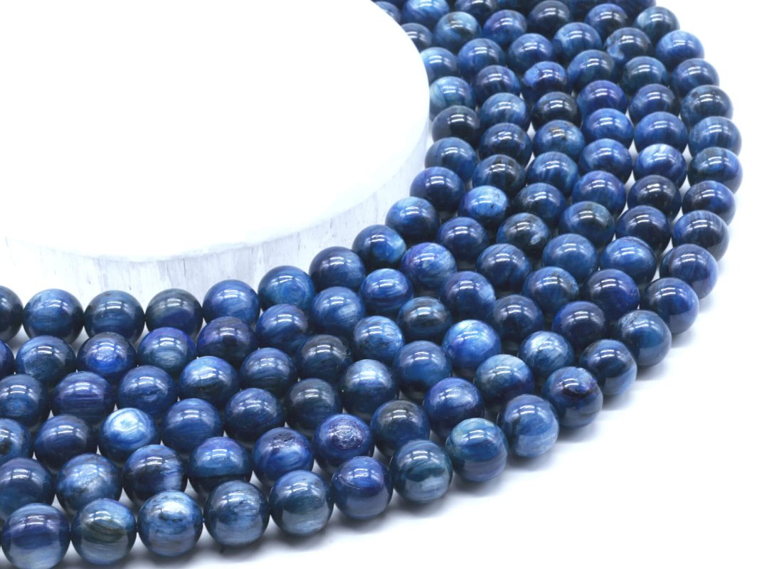 Perles Cyanite 10mm sur fil 40cm
