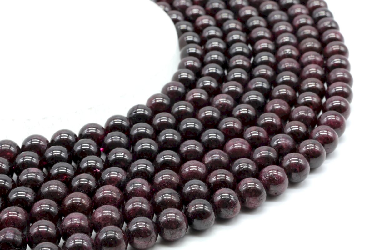 Perles Grenat 8mm sur fil 40cm