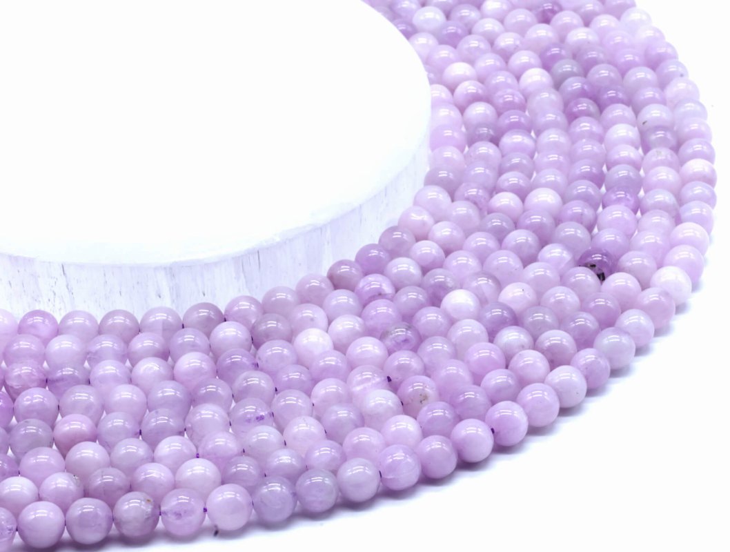 Perles Kunzite 6mm sur fil 40cm