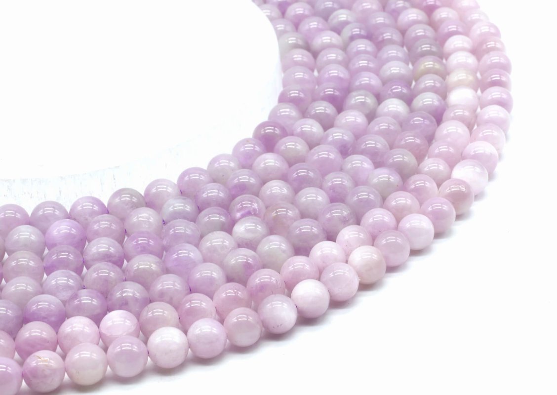 Perles Kunzite 8mm sur fil 40cm