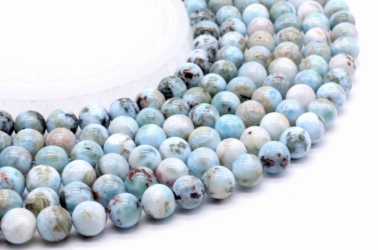 Perles Larimar 10mm sur fil 40cm