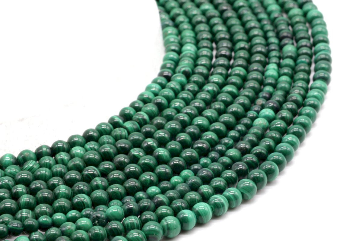 Perles 'Light' Malachite 'AA' 4mm sur fil 40cm