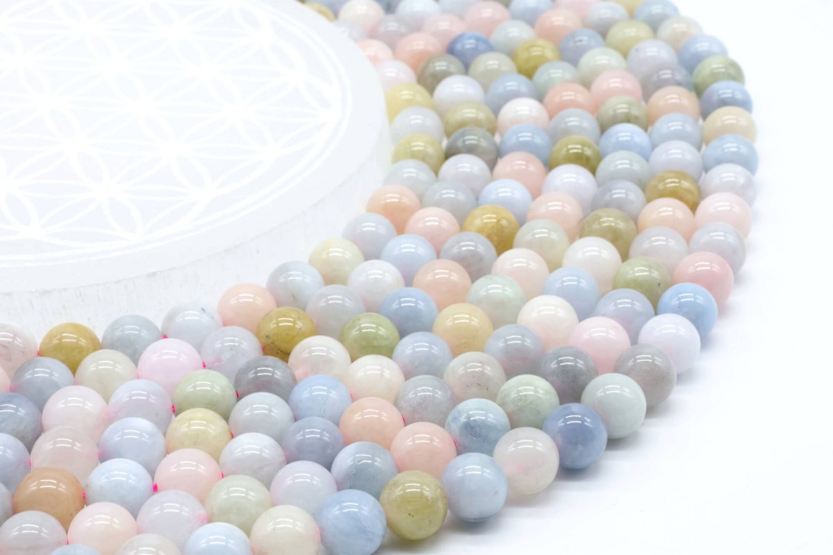 Perles Morganite 8mm sur fil 40cm