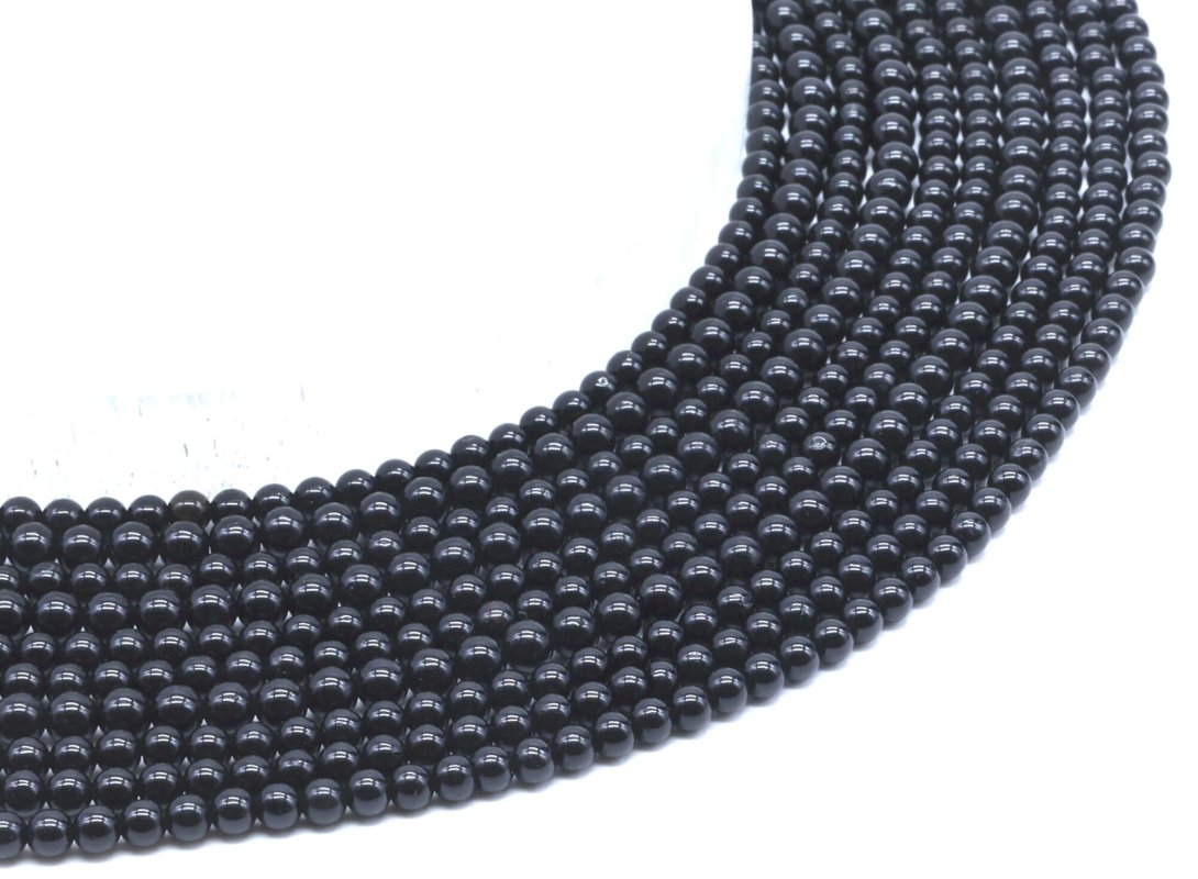 Perles Tourmaline Noire 4mm sur fil 40cm