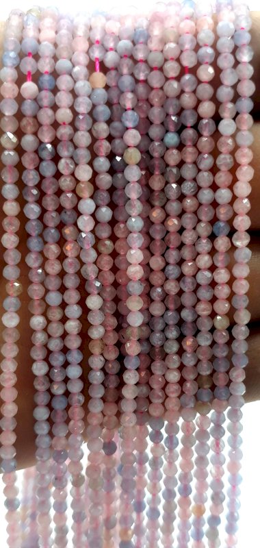 Perles facettées Morganite 3mm sur fil 40cm