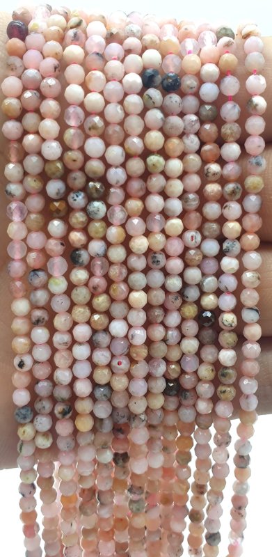 Perles facettées Opale Rose 3mm sur fil 40cm