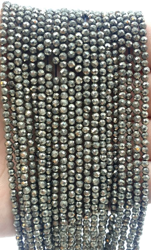 Perles facettées Pyrite 3mm sur fil 40cm