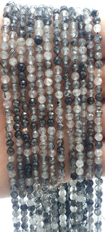 Perles facettées Quartz Tourmaline 3mm sur fil 40cm