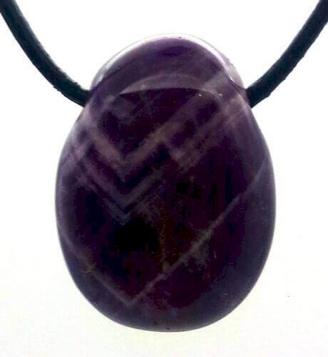 Améthyste Chevron roulée Percée 3cm