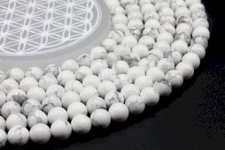 Perles Howlite 10mm sur fil 40cm