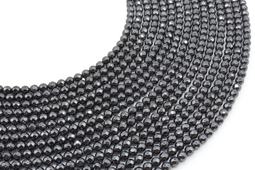 Perles facettées Hematite 4mm sur fil 38cm