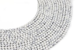 Perles facettées Howlite 4mm sur fil 38cm