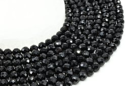 Perles facettées Onyx Noir 8mm sur fil 40cm