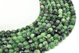 Perles facettées Rubis Zoïsite 8mm sur fil 40cm
